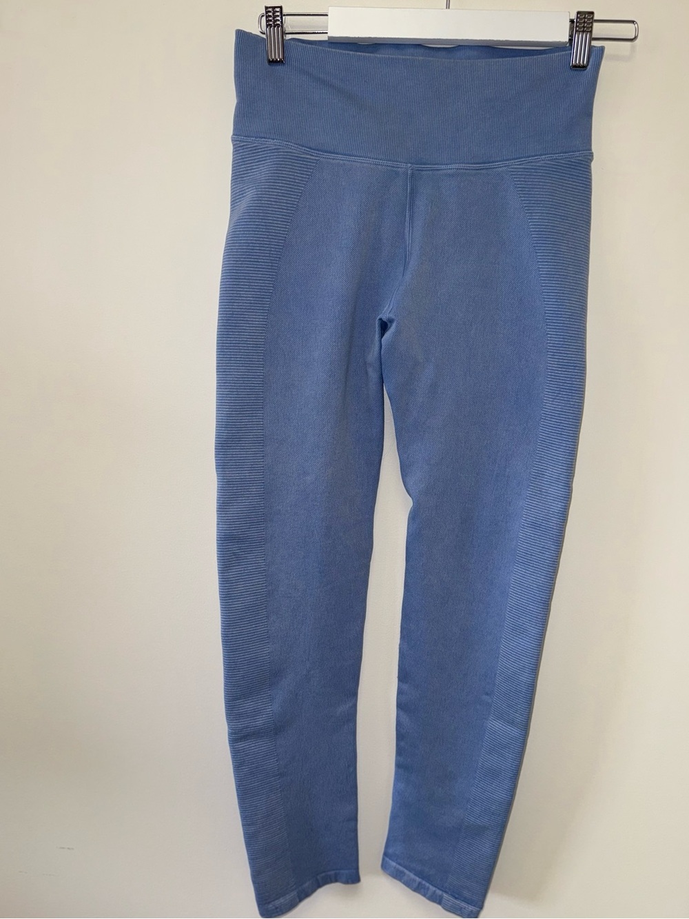 Offline by Aerie (Medium) Blue Ribbed Leggings